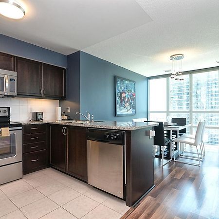 Napa Furnished Suites At Cn Tower & Maple Leaf Square Toronto Exteriér fotografie