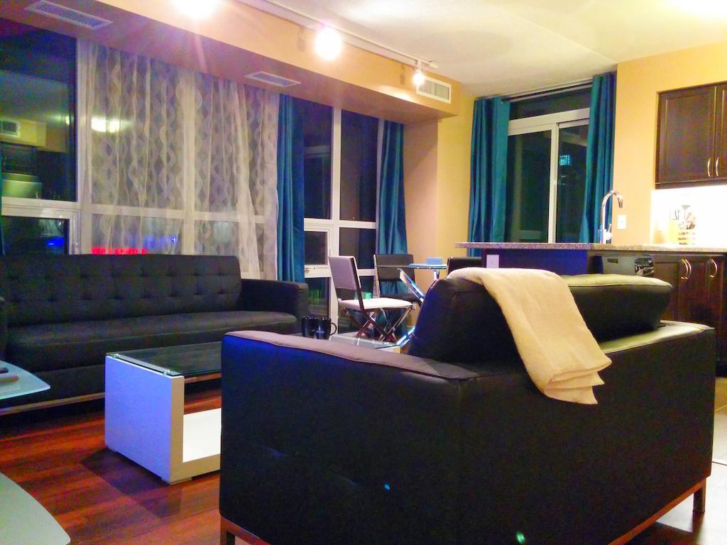 Napa Furnished Suites At Cn Tower & Maple Leaf Square Toronto Pokoj fotografie