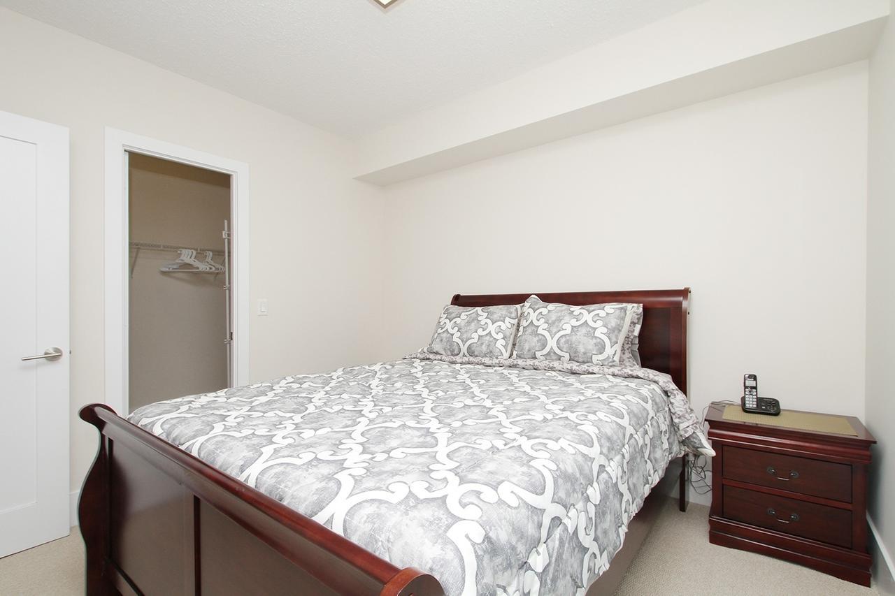Napa Furnished Suites At Cn Tower & Maple Leaf Square Toronto Exteriér fotografie