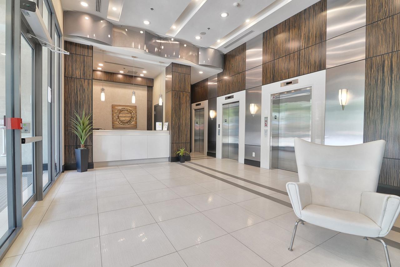 Napa Furnished Suites At Cn Tower & Maple Leaf Square Toronto Exteriér fotografie